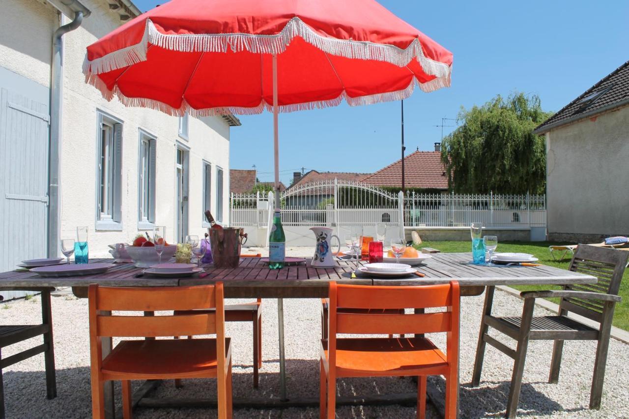 La Ferme De Mon Enfance Villa Villechétif Екстериор снимка